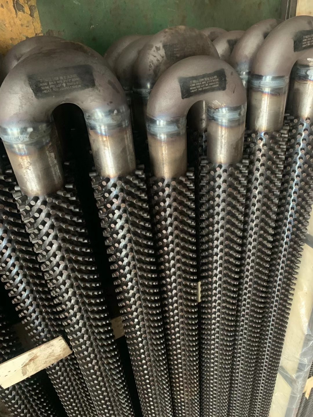 管子Φ63.5×4 ，材質(zhì)12Cr1MoVG，用于低溫再熱器